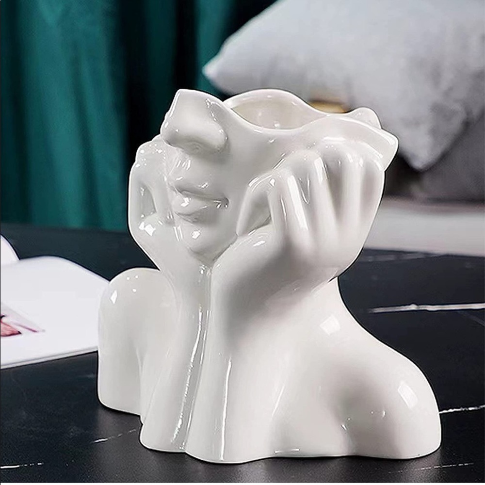 Face vase - Picture 2 of 5